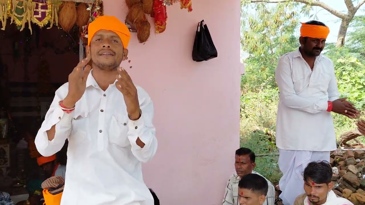 वागडी लोक भजन गायक बापु राणा महराज के सेलावाडी बाबा की बार से जामबु मे झलको दिदो हे 