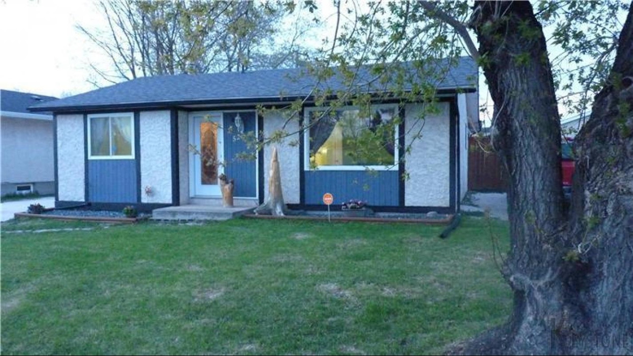 Residential for sale 525 MOODY Avenue, Selkirk, MB R1A0G1 YouTube