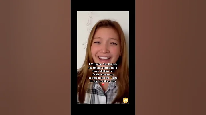 #saylorbellcurda talks about friendship w #juliale...