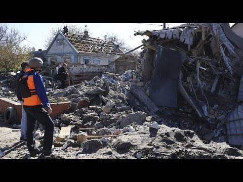 Videó: Kerlaverok - háromszögletű kastély eredeti építészettel és gazdag történelemmel