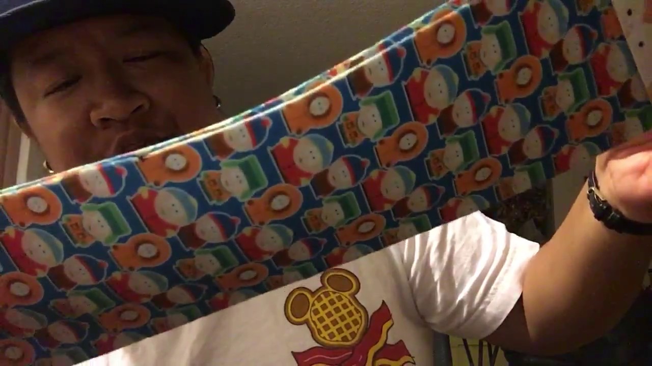 Loot Wear Socks & Wearable July 2017 Unpackaging - ANIMATION