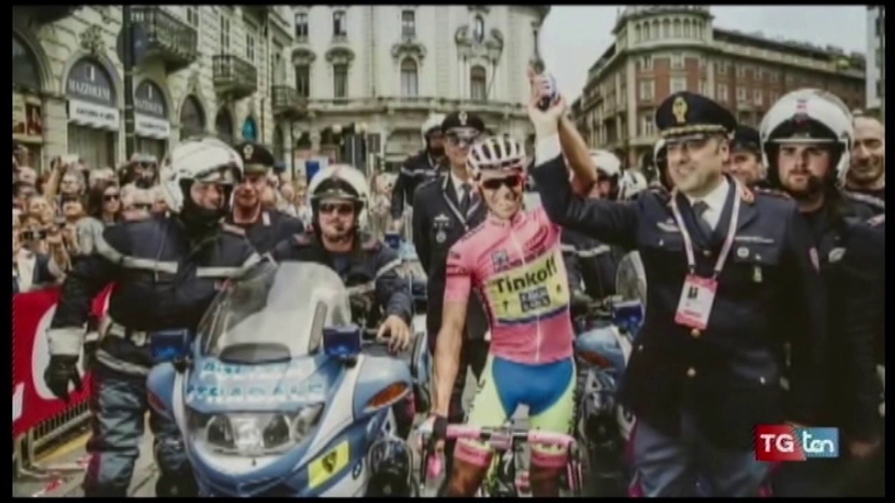 Due giorni rosa per la Calabria L'eterno fascino del Giro d'Italia TG ...