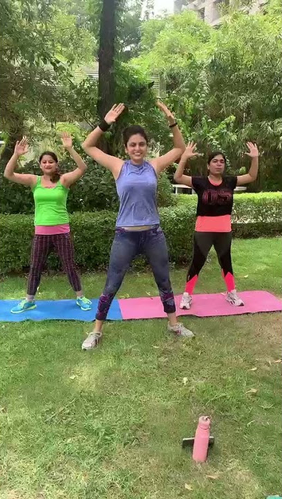 Zumba Dance Workout for Beginners | Move your body song | Enjoy everyday fit everyday