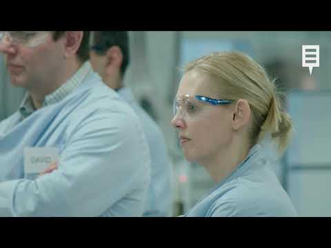 La vacuna de Oxford y AstraZeneca tiene una efectividad del 70,4%