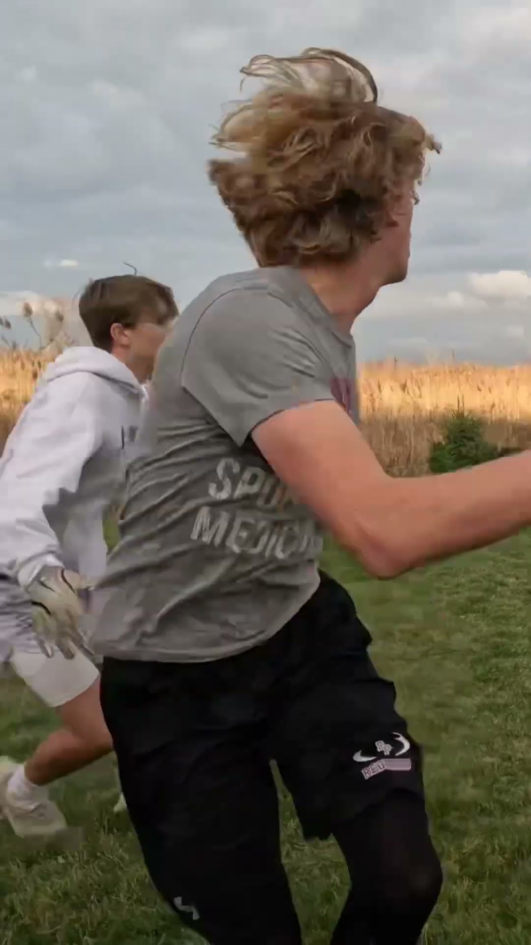 Xavier makes the insane catch for the touchdown?!! #sports #football #shorts #nfl #fyp #viral