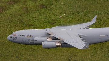 C-17 GLOBEMASTER FLYING THROUGH THE MACH LOOP
