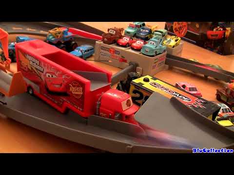 Cars 2 Motorized Mack Track Challenge Playset With Speedway Launcher Disney Pixar