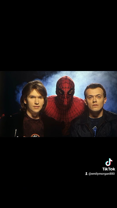 Hanno ucciso l'uomo ragno - 883 Max&Mauro #friends #music  #maxpezzali #lyrics #series #shorts #yt