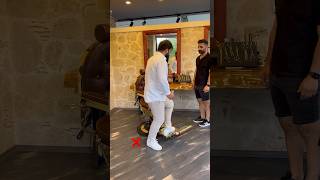 Bazen yanlış oturursun 😳💈...