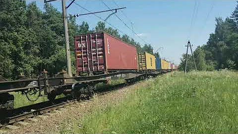 2М62-1101 На скрещение по второму пути.