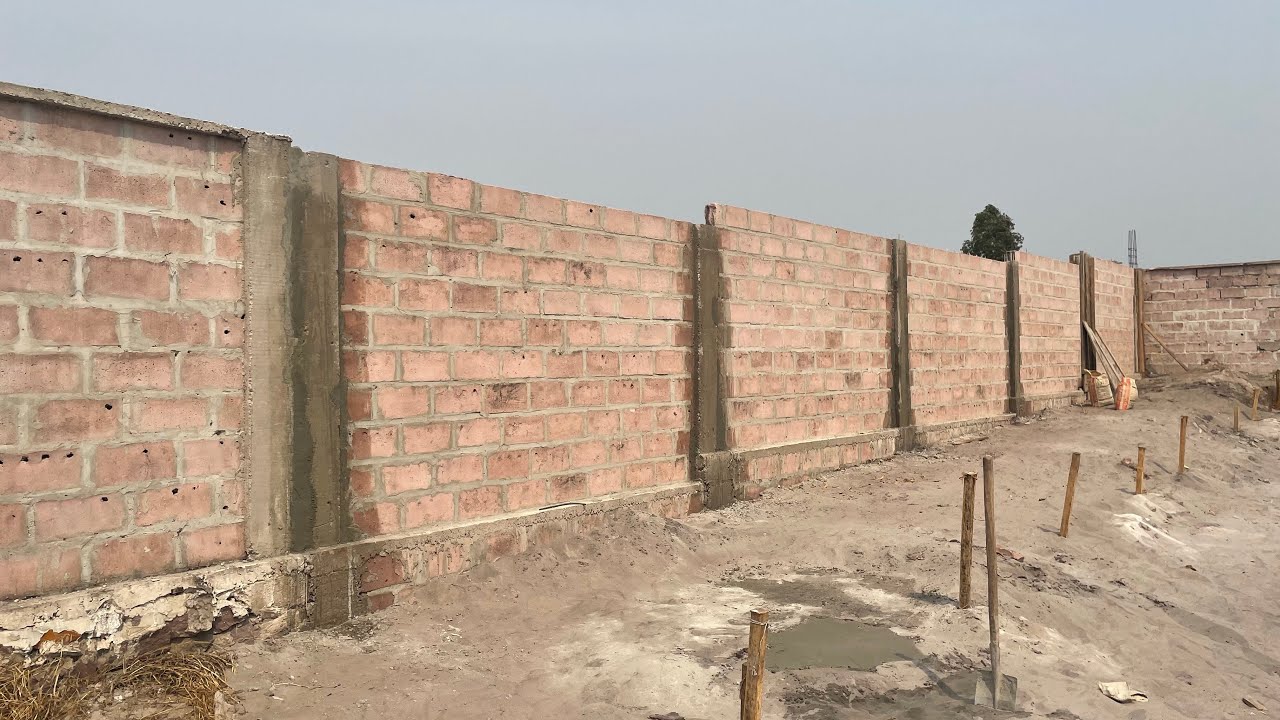 00120.(RD KONGO) MUR DE CLÔTURE KINSHASA | TOUT SAVOIR SUR LA FONDATION D’UN MUR DE CLÔTURE À N’SELE