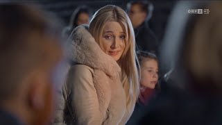 Melissa Naschenweng - Manchmal brauch ich's still (ORF, Bergweihnacht 22.12.2021)