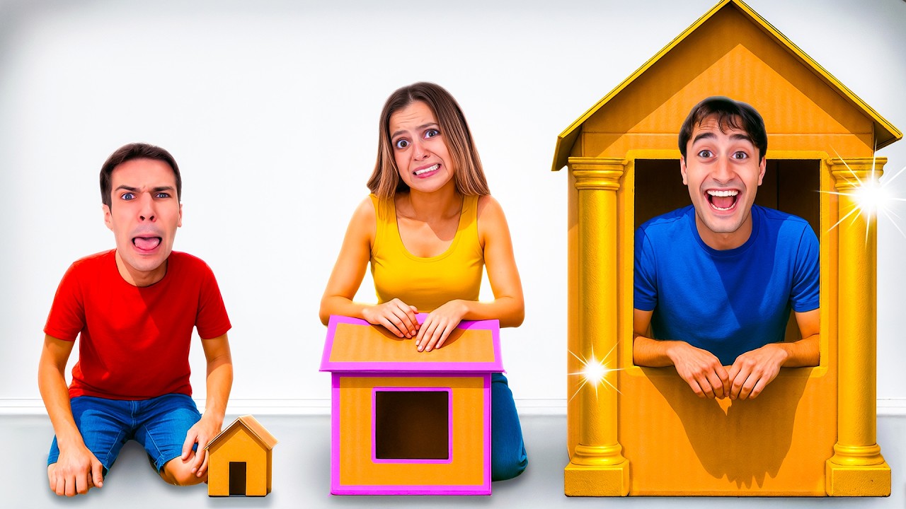 SOPRAVVIVIAMO IN CASA DI CARTONE GIGANTE vs NORMALE vs PICCOLA CON I NOSTRI AMICI!📦