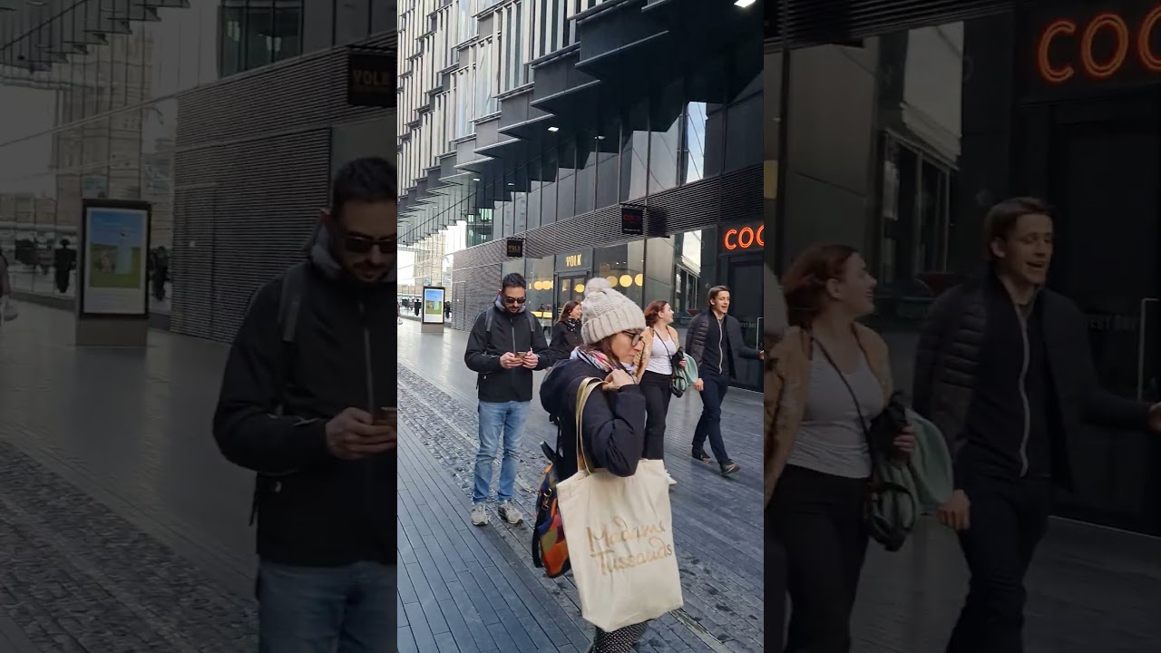 London Street Views.