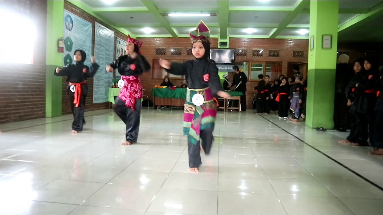 Pencak Silat Senam Halo Halo Bandung (UKT)