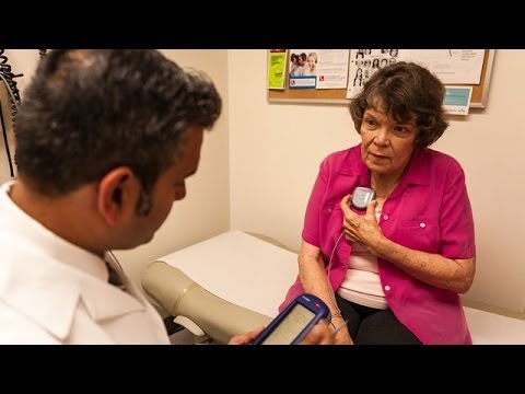 Video: Atšķirība Starp Būtisko Trīci Un Parkinsona Slimību