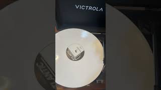 “The sound of madness” by @shinedown #vinyl #vinyloftoday #vinylrecords #victrola