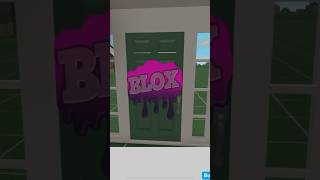 Part 1 of how to add a decal wreath to your door in Bloxburg #roblox #bloxburgbuilder #lexiisworld