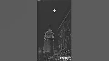 اوعى تصدق الي قال بحبك 