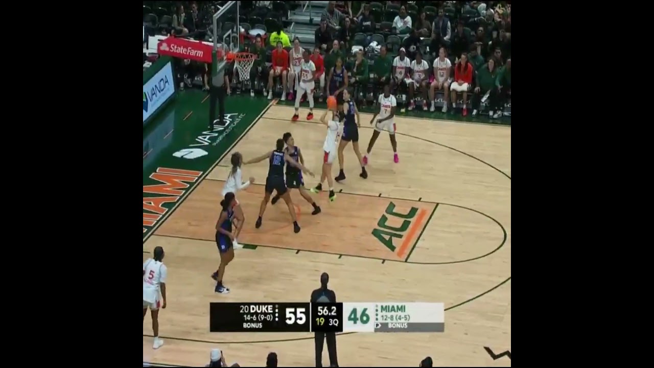 Miami's Gal Raviv off-the-back on the inbounds play 😱