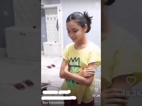 أب يشتري للبنت الصغيرة الجوال ولكن ردة فعل البنت الكبيرة