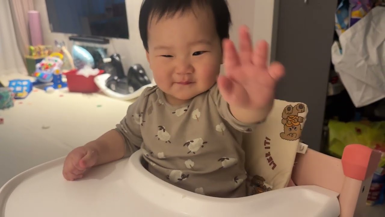 [VLOG] 추운 겨울에 아기 놀아주는 법(겨울 물놀이🏊‍♂️)