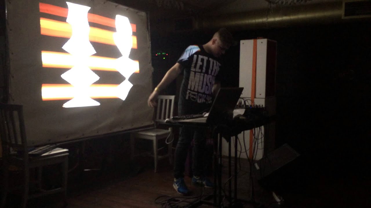 Balloonbear live @ ТЕАТРЪ 1/05/2015