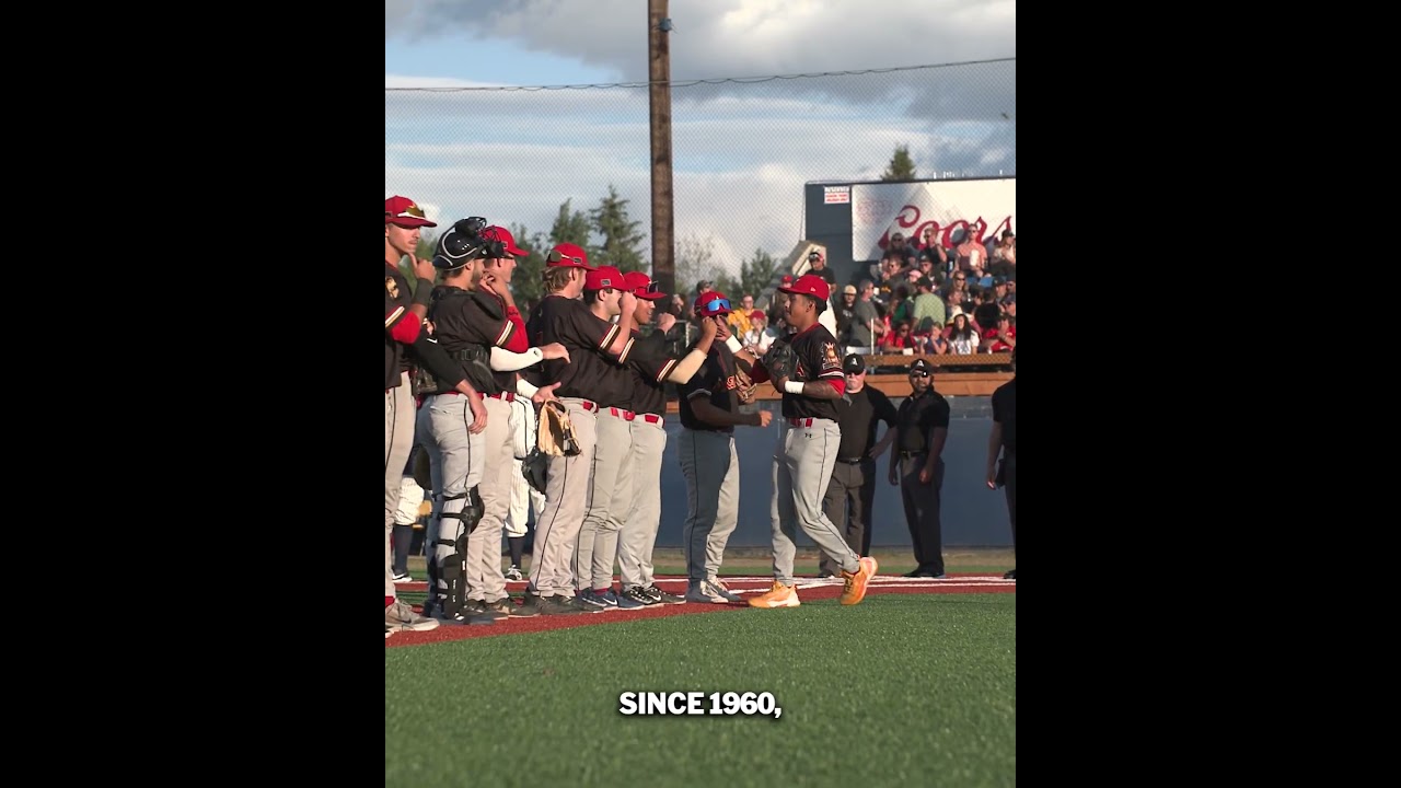 There is a baseball game in Alaska played at MIDNIGHT under SUNLIGHT 🤯
