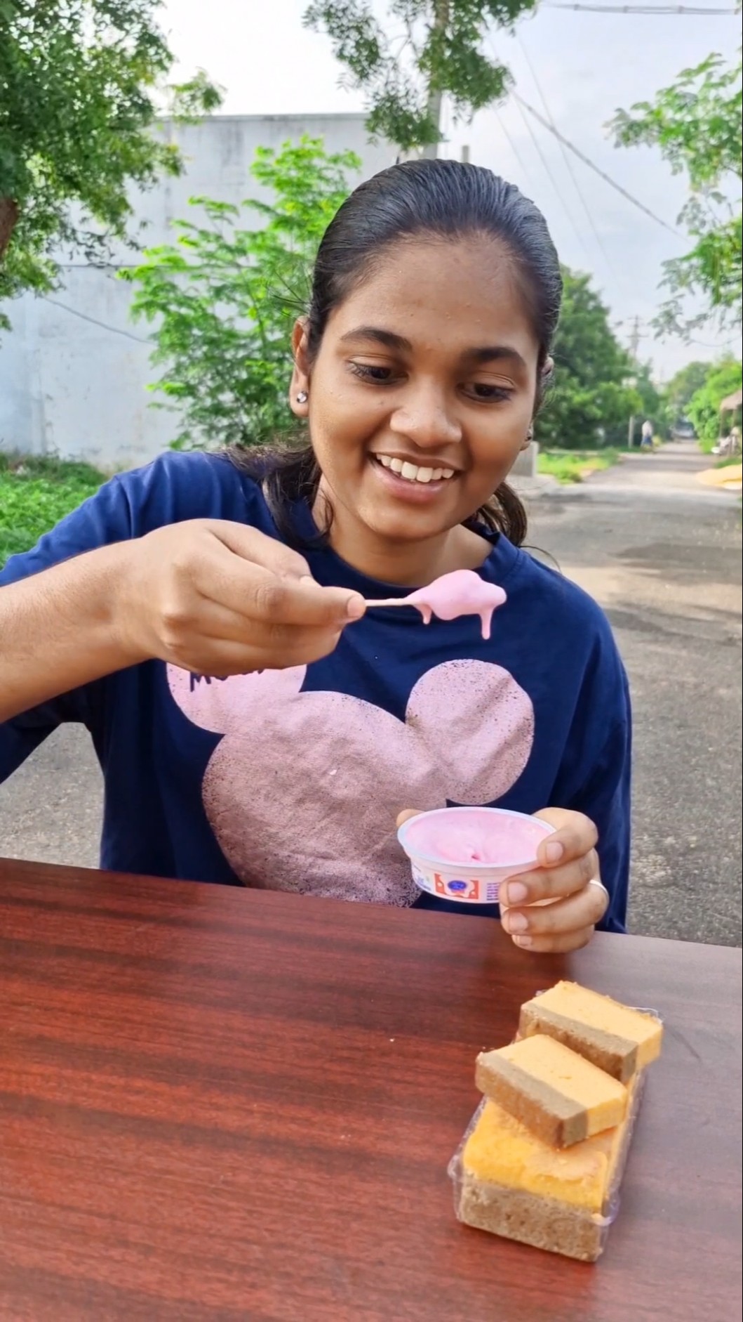 How to SHARE your ice-cream with your SIBLINGS ??Tom\u0026Jerry ?DiyaIshwarya #shorts
