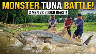 "MONSTER TUNA BATTLE! 3 Men vs 200KG Giant Fish (Unbelievable Catch)"