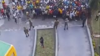 YIKPE AZOMEWA TAIFA, MASHABIKI WAIMBA ''HATUMTAKI''/ YIKPE ANALIA NDANI YA GARI LA YANGA'' SHABIKI