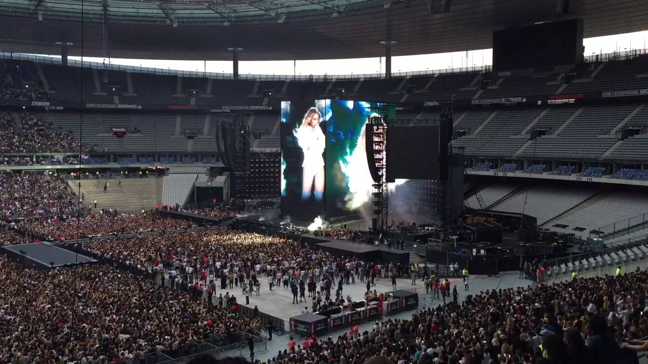 Beyonce - Runnin' (lose it all) - Live - Formation World Tour - Paris ...