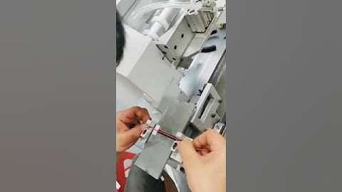 Small wire labeling machine folding type flag labels sticker application equipment