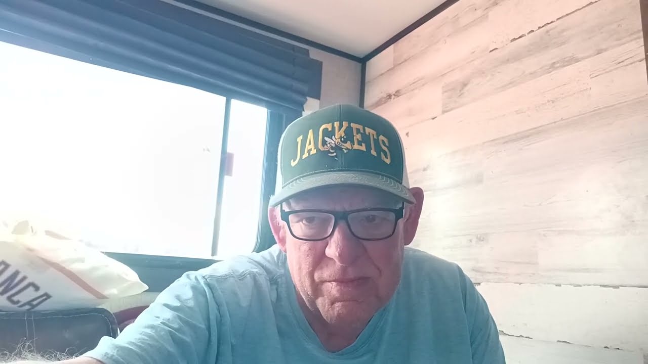 ЛОНДОН, ПОБЕГ ЛУНЫ! КОММЕНТАРИИ И ОБОБЩЕННЫЕ РАЗГОВОРЫ🤠 #Собаки #Хотдоги #ПоискЗемли