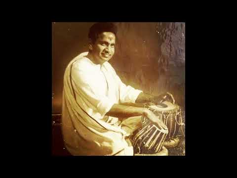 Pt. Sarda Sahai ji | Teental Solo in Shamta Prasad ji's house.