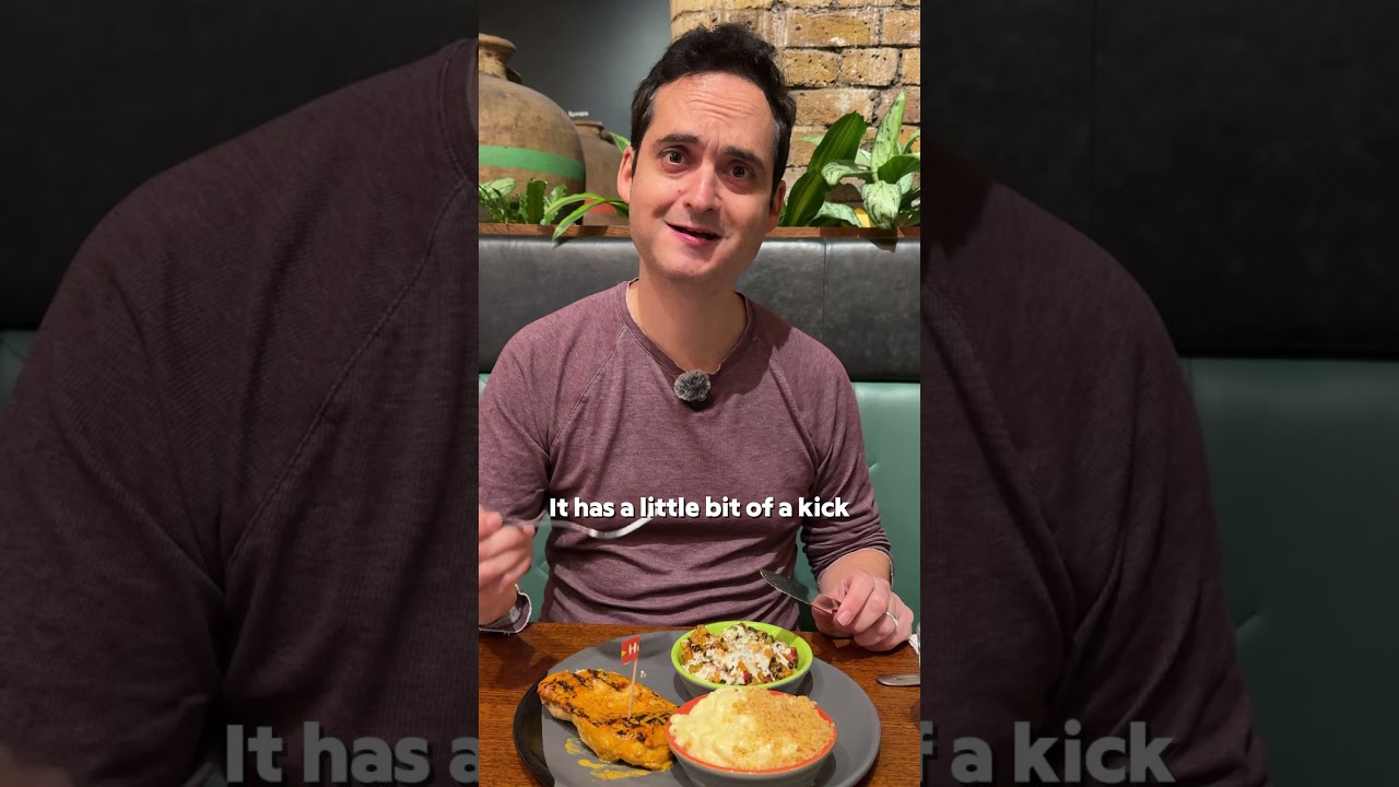 An American Tries Nandos in the UK!