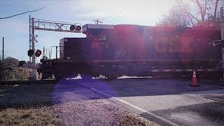 [Ex SCL/L&N SD40-2 8075 Lead/Ex SCL GP38-2 2533] trailing Q470-13 @Beard