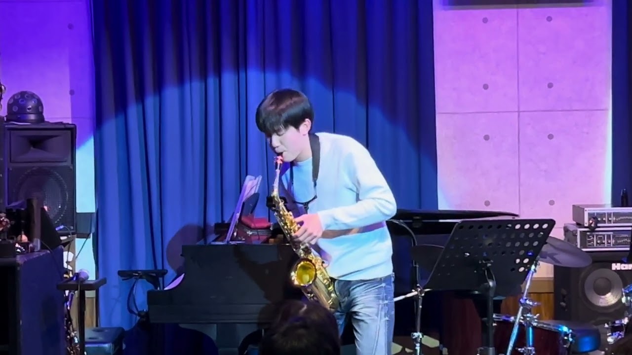 Rhapsody (Andro Waignein)