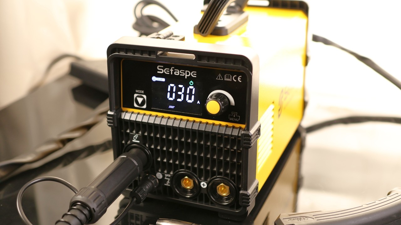 Sefaspe 135A MIG Welder: Flux Core MIG Welder 110v - MIG/Lift TIG