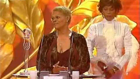 Whitney Houston & Dionne Warwick  - That's what friends are for (WWA 2004)
