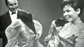 Edita Štaubertová  -  Růžová krinolína