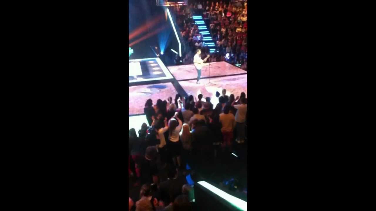 The Voice : Sam Ludeman Sings Summer Paradise