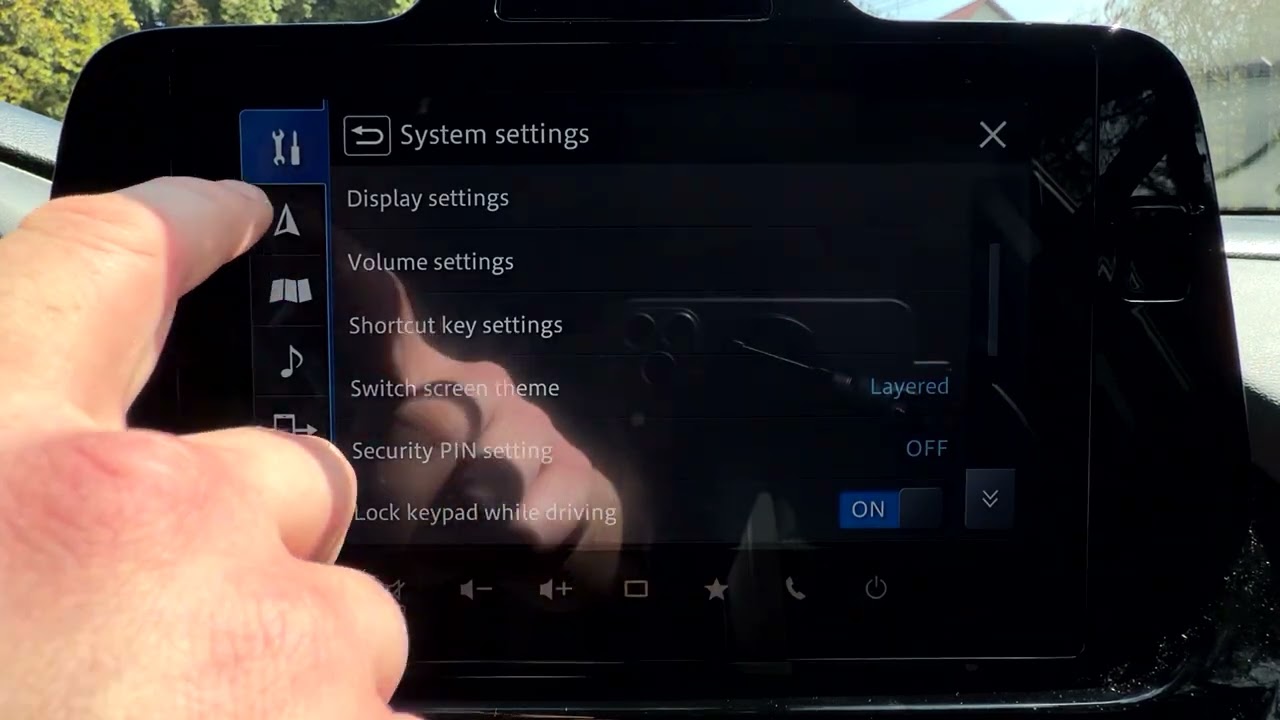 Suzuki S-Cross – How to Enlarge Map Icons - YouTube