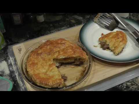 Aussie meat pie