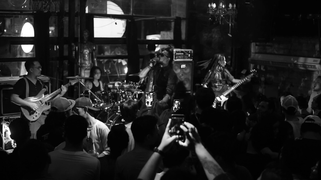 ข้าน้อยสมควรตาย - Dax Rock Rider live at Parking Toys 2017