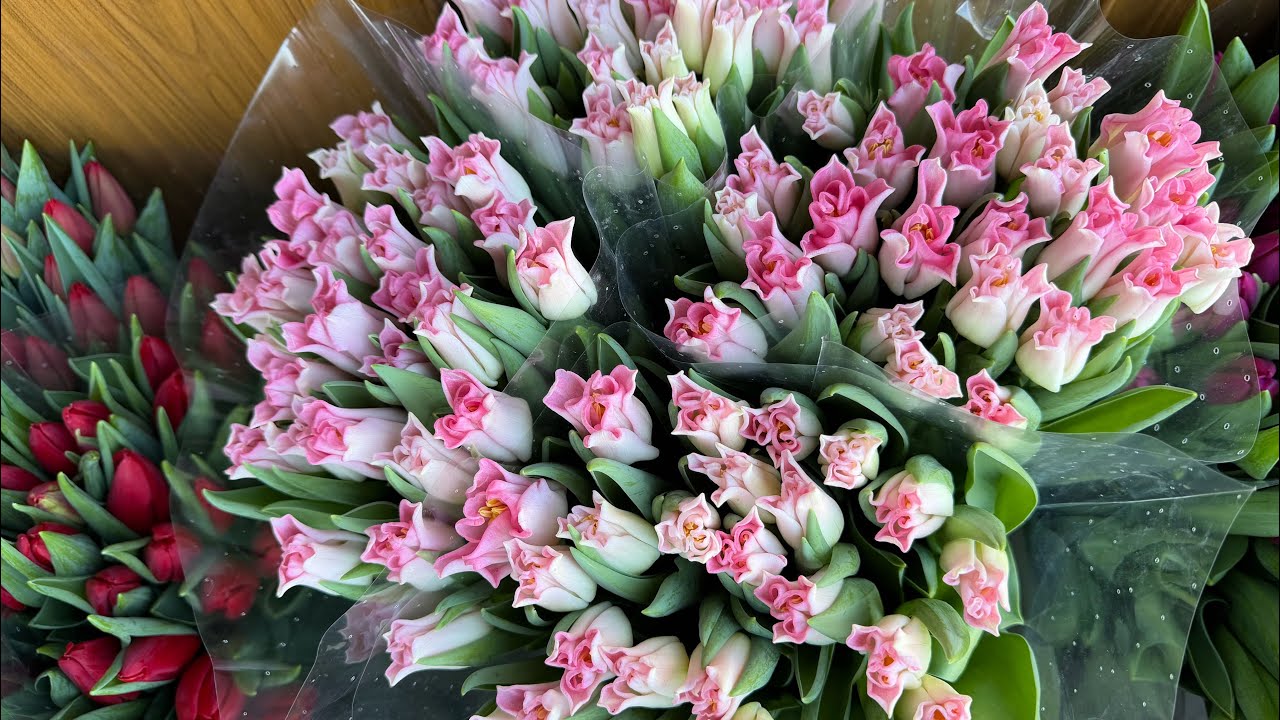 В магазин за продуктами !Цветы к празднику!Распаковка продуктов !