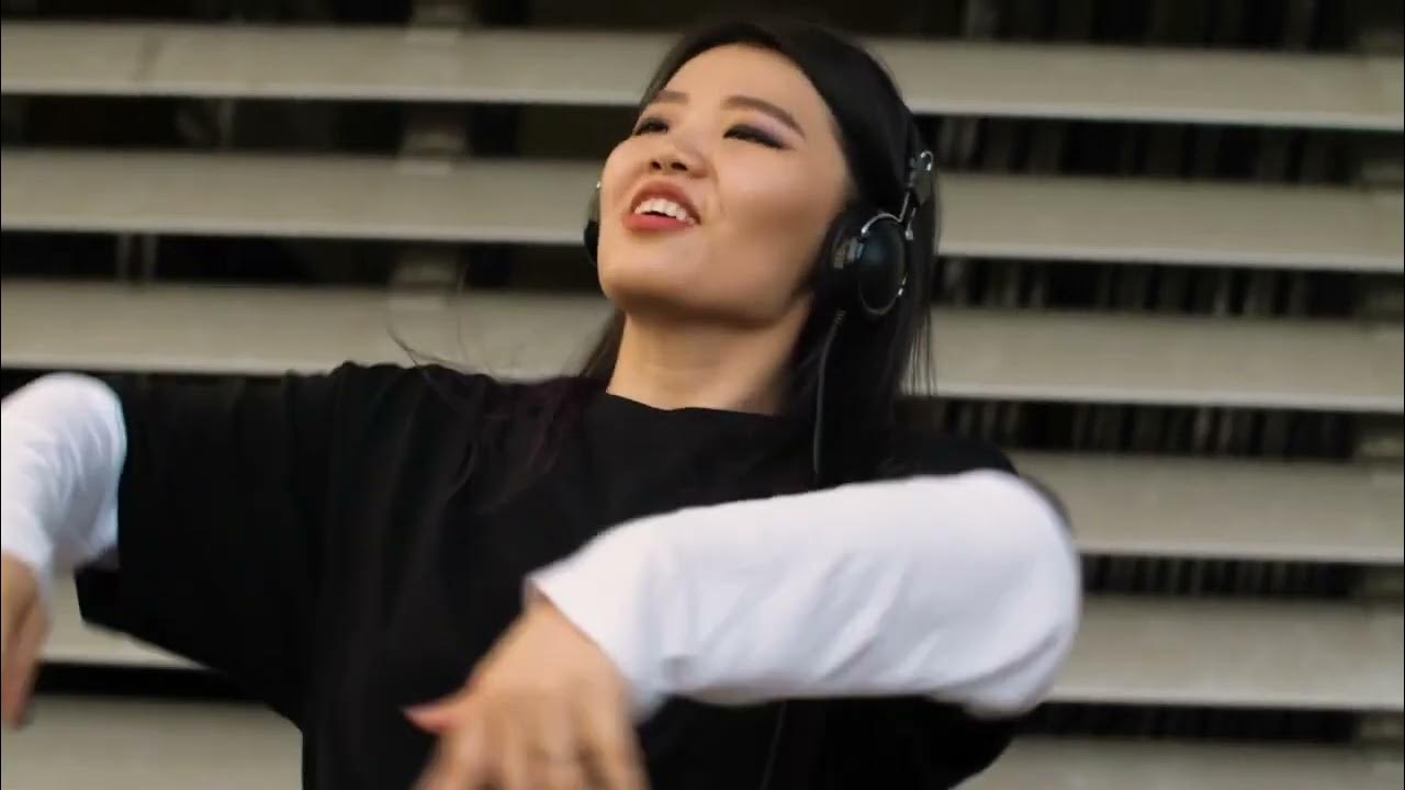 Эта женщина Богиня! - YouTube