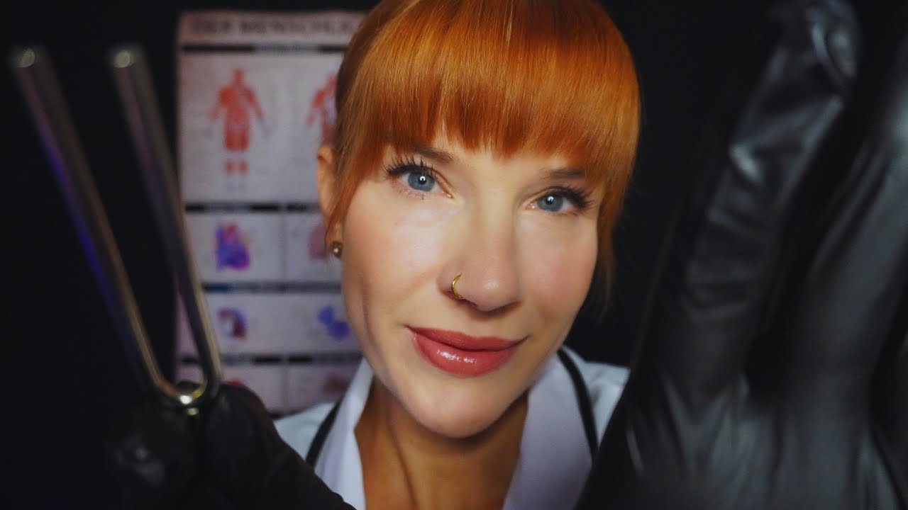 ASMR  Doctor Roleplay - Orthopädin behandelt deinen Rücken (Soft spoken) Triggerwarnung: Nadeln!
