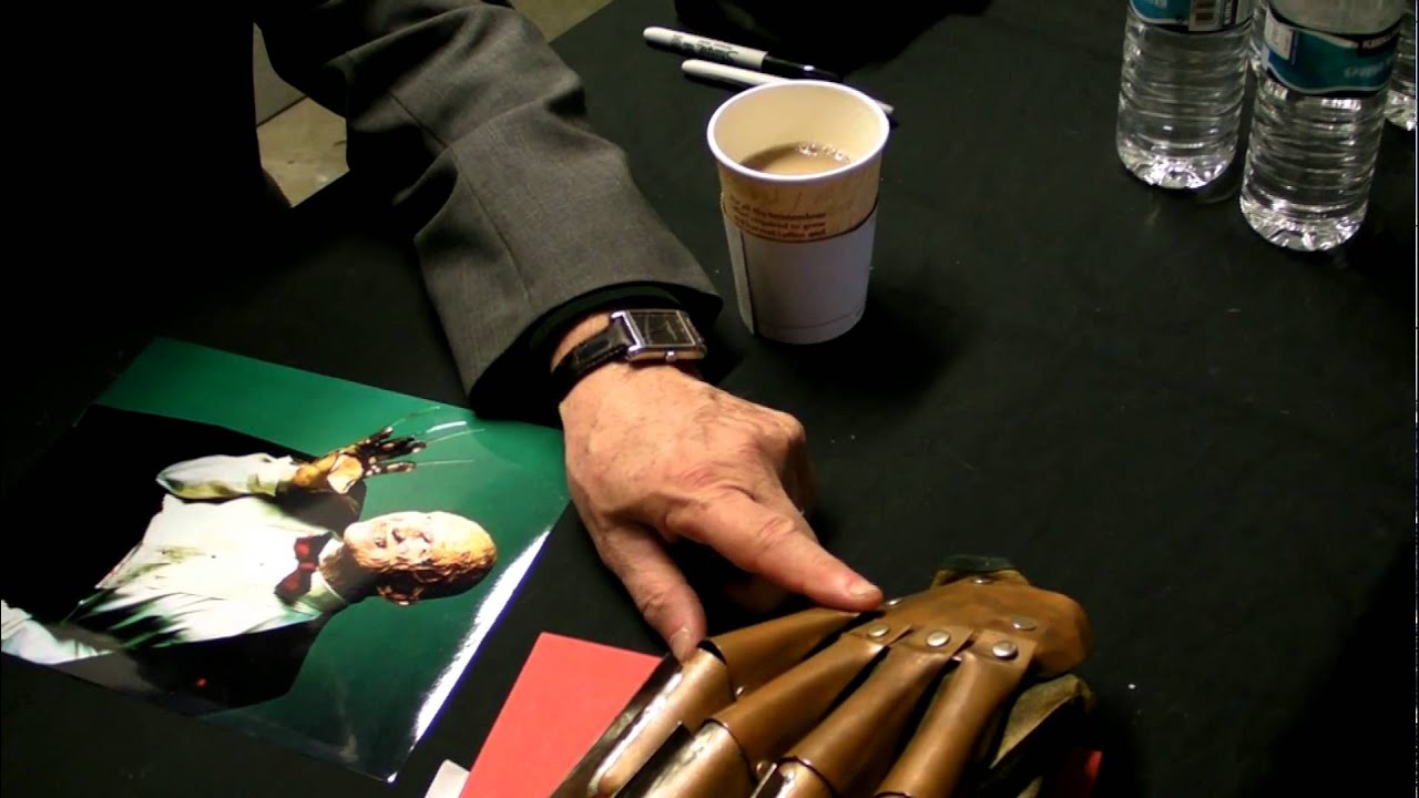 Meeting Robert Englund UK 2011 part 1 of 2