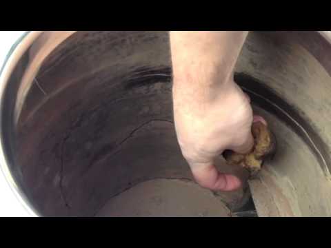 How to repair a cracked tandoori oven clay pot